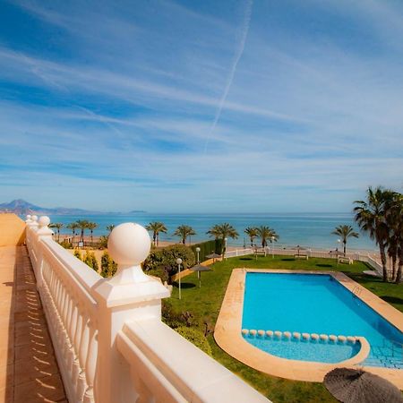Lovely Apartment Beach Front & Pool Кампелло Экстерьер фото