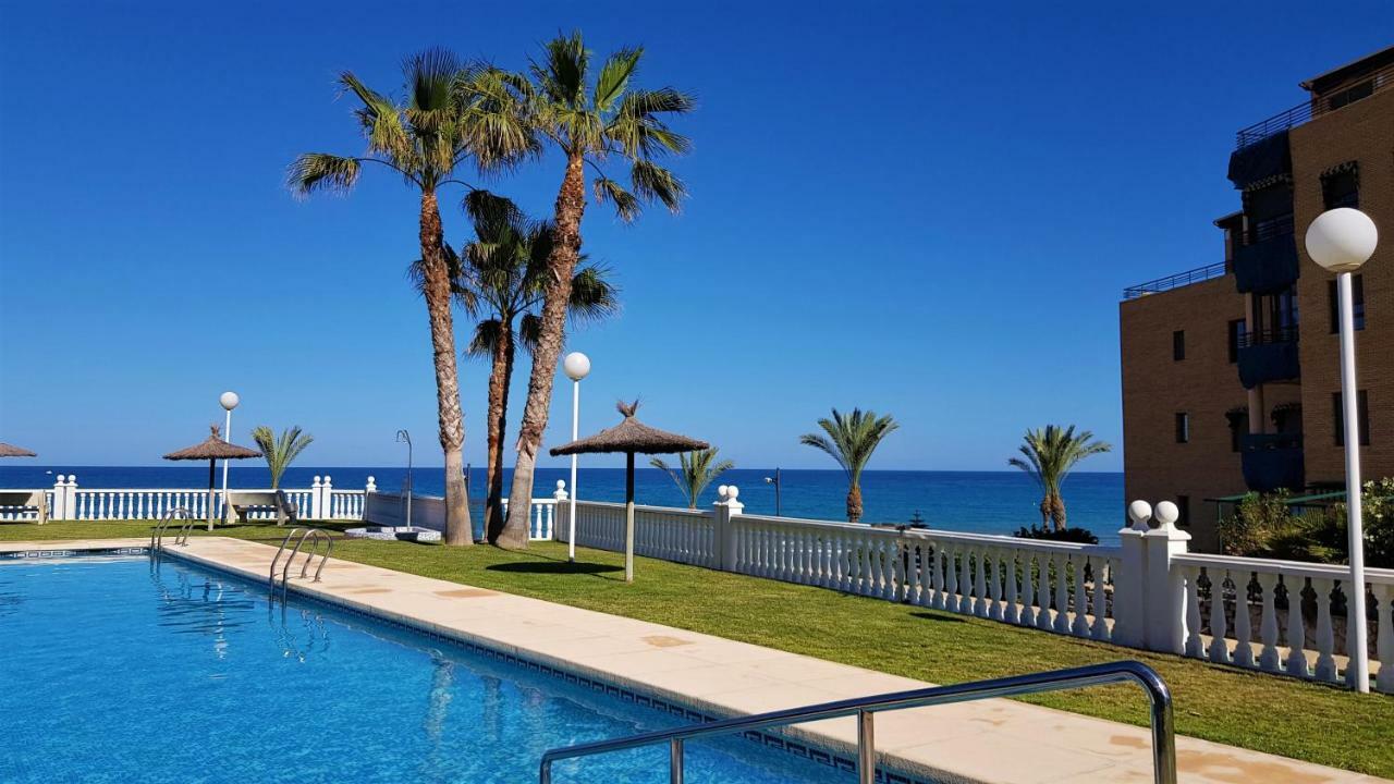 Lovely Apartment Beach Front & Pool Кампелло Экстерьер фото